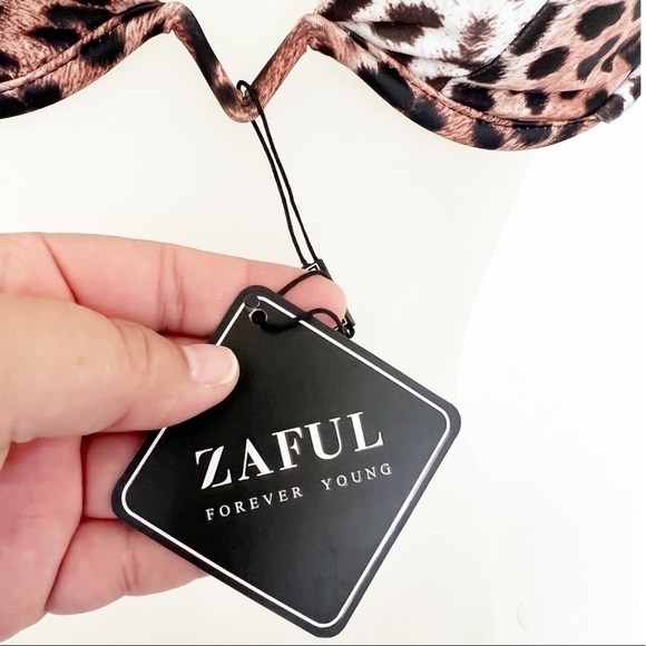 ZAFUL Womens Animal Print Cheetah V Wired Low Cut Strappy Bikini Top Size S - Picture 5 of 7